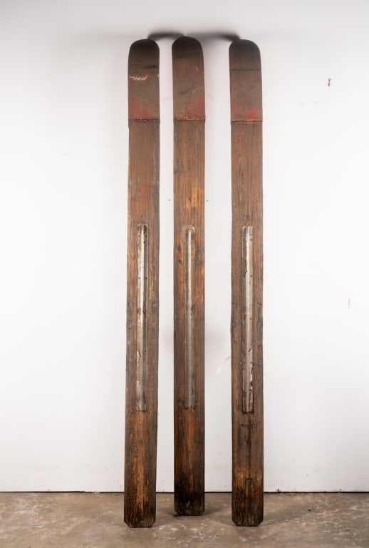 VINTAGE WOODEN SKIS - 5