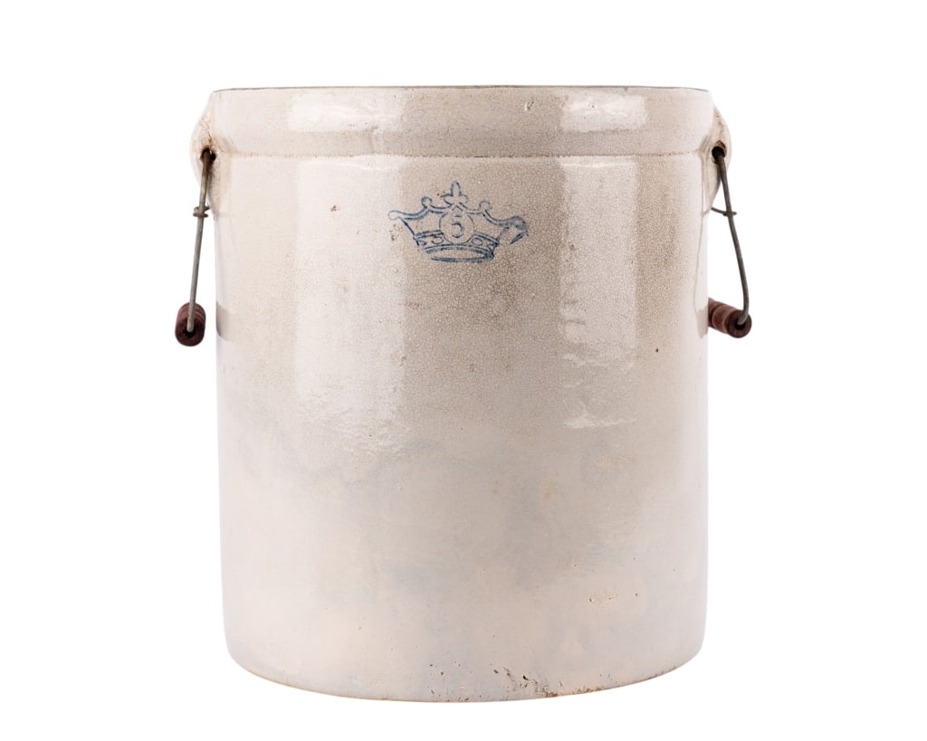 VINTAGE STONEWARE CROCK: Vintage stoneware crock. Marked U.S.A. Approximate dimensions: h. 13.5", dia. 12" Disclaimer: Participating bidders must have a credit card on file with LiveAuctioneers in order for their bidding regi