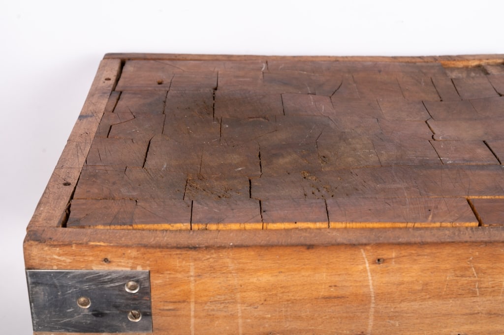BUTCHER BLOCK TABLE - 5