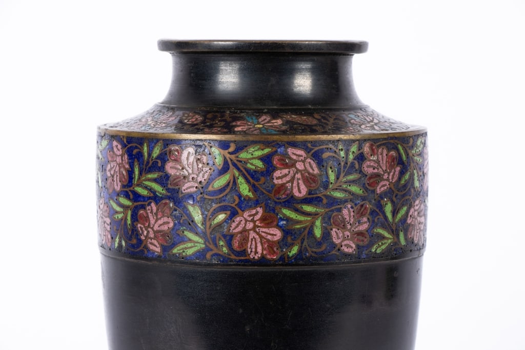 VINTAGE JAPANESE ENAMEL BRONZE VASE - 4