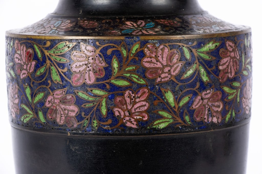 VINTAGE JAPANESE ENAMEL BRONZE VASE - 9