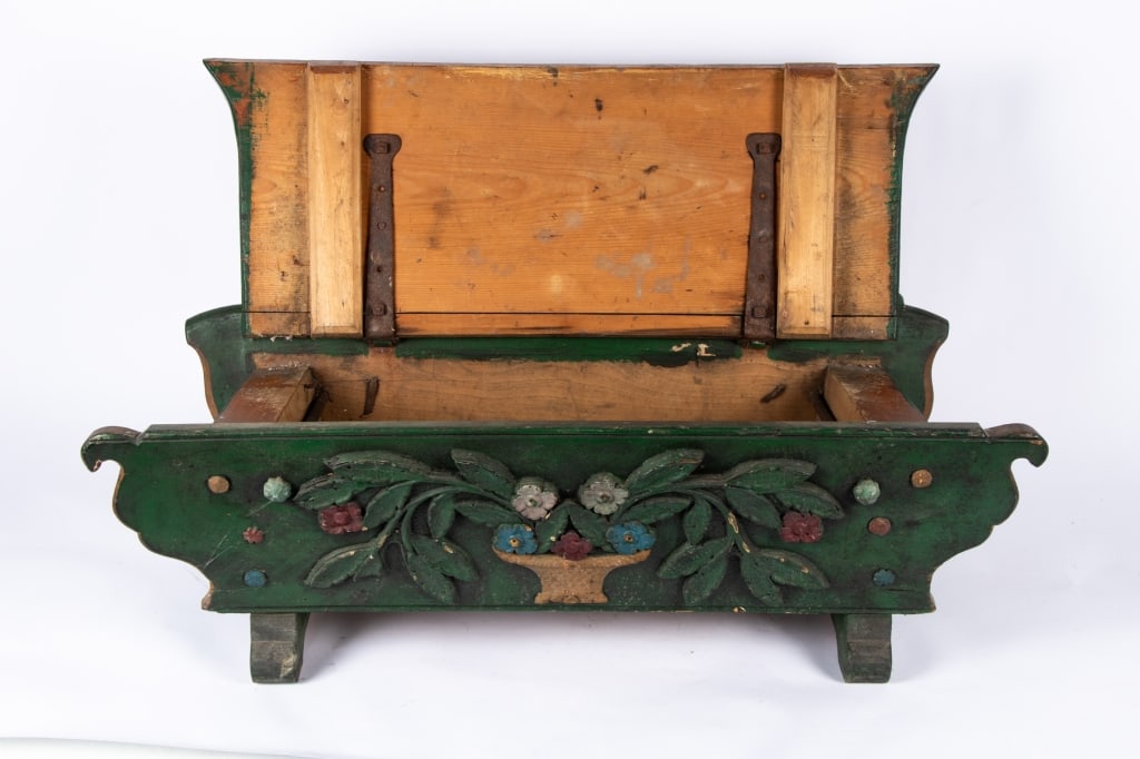 FOLK ART HAND-PAINTED CASSAPANCA BENCH - 5