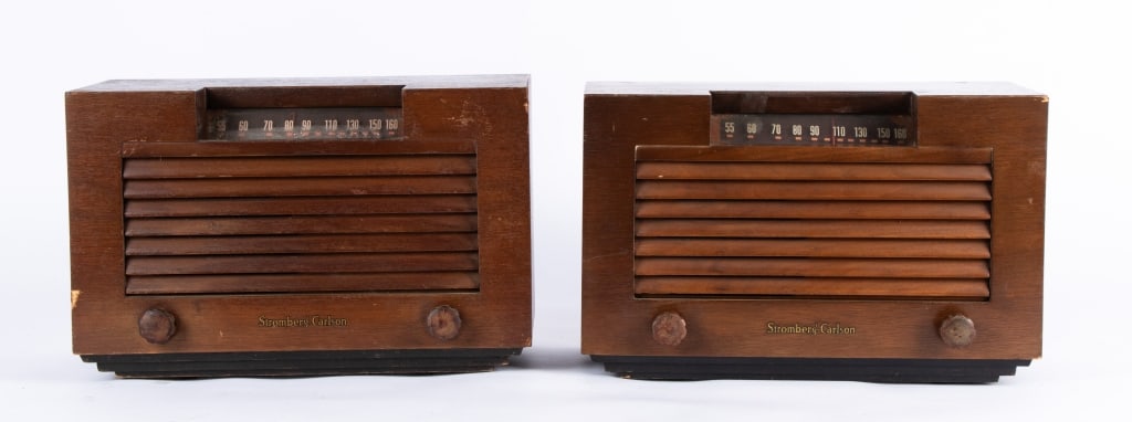 COLLECTION OF 4 VINTAGE RADIOS - 6