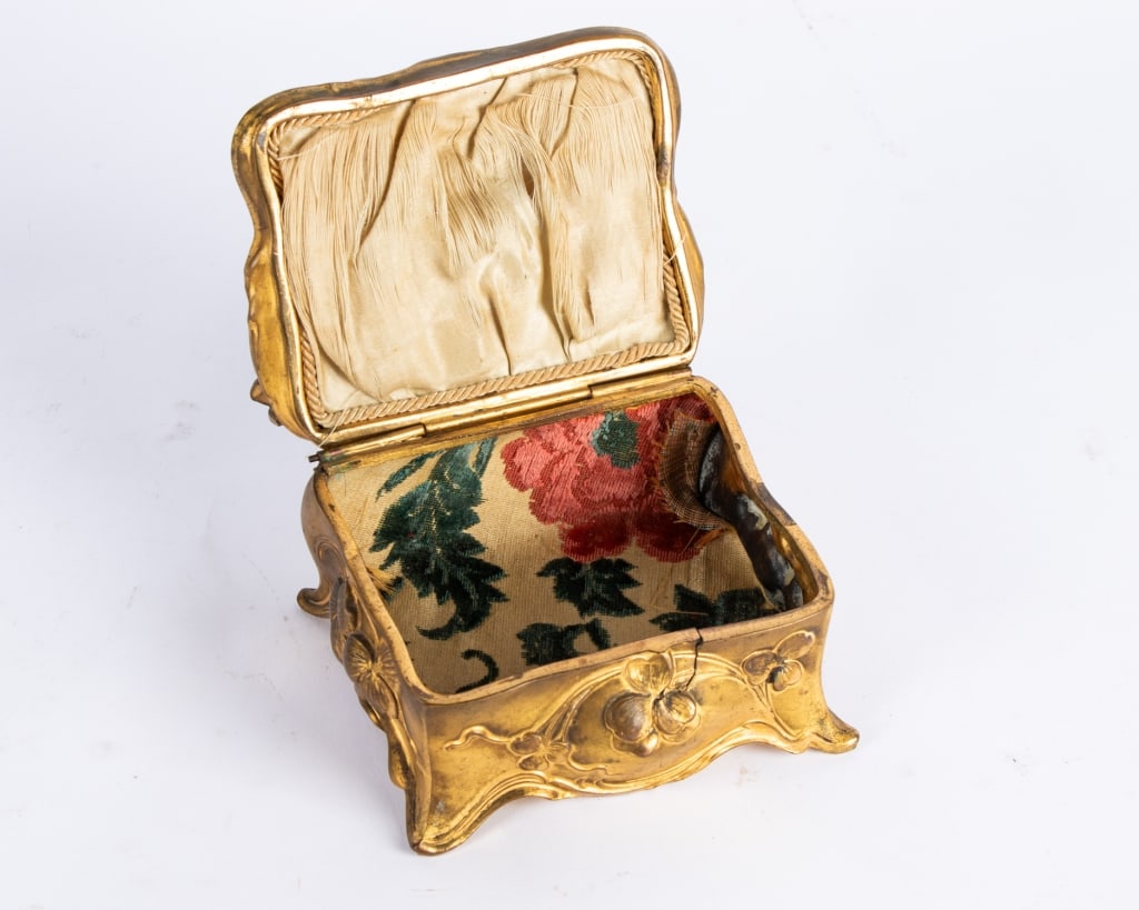 J. B. JENNINGS BROTHERS ART NOUVEAU JEWELRY BOX - 5