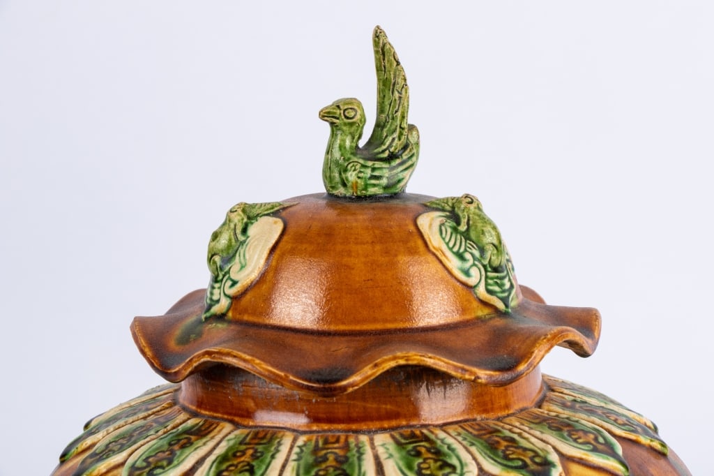 VINTAGE SANCAI LIDDED VASE - 5