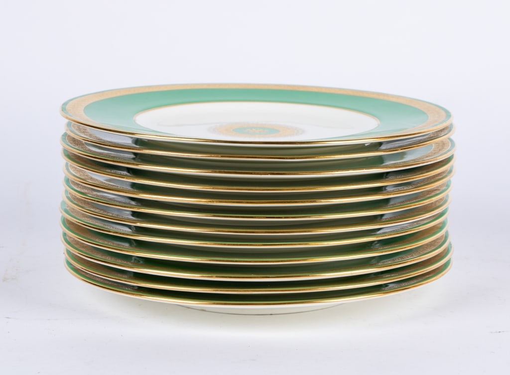 SET OF 12 MINTON PORCELAIN SERVICE PLATES - 2