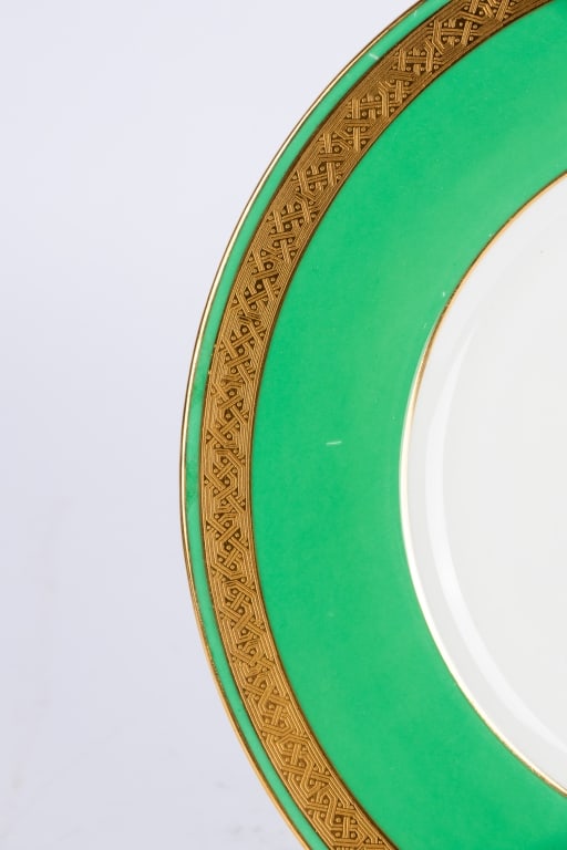 SET OF 12 MINTON PORCELAIN SERVICE PLATES - 4