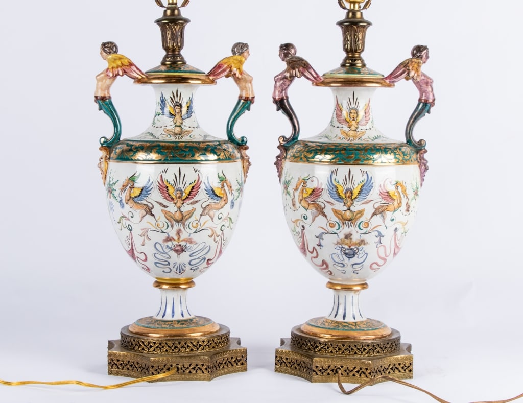 PAIR OF CAPODIMONTE HAND-PAINTED LAMPS - 5