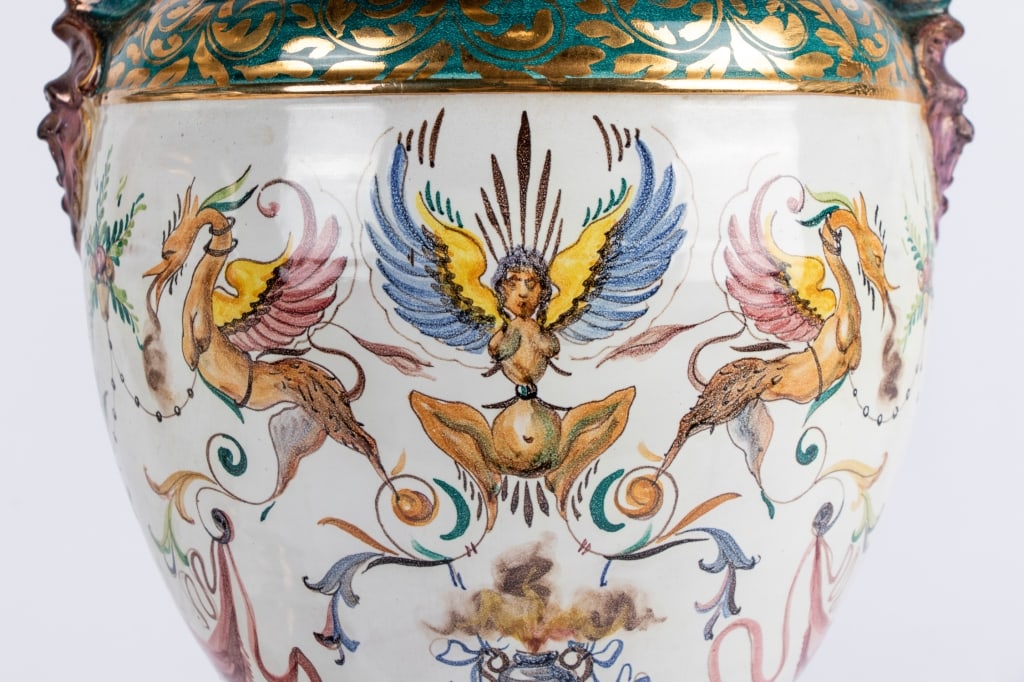 PAIR OF CAPODIMONTE HAND-PAINTED LAMPS - 8