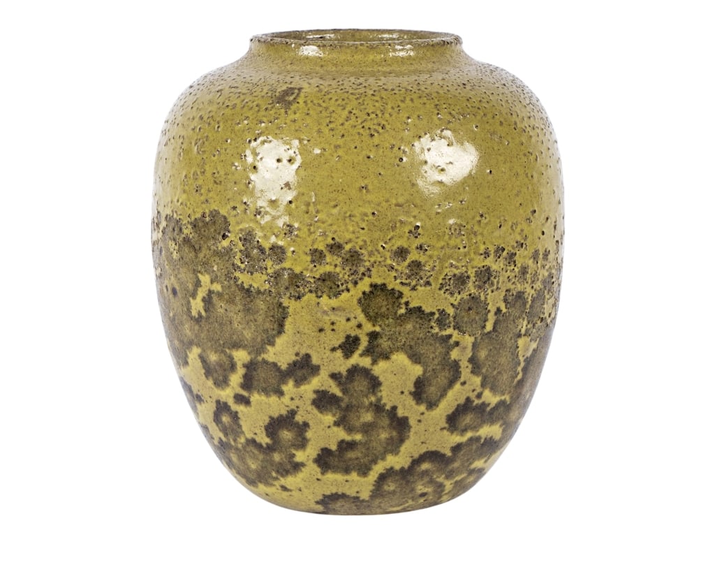 VINTAGE POTTERY VASE: Vintage pottery vase. Approximate dimensions: h. 9.5", dia. 9" Disclaimer: Participating bidders must have a credit card on file with LiveAuctioneers in order for their bidding registration to be appr