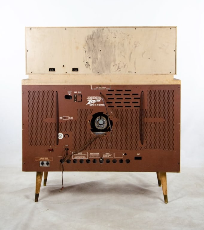 ZENITH STEREOPHONIC HIGH FIDELITY TELEVISION - 14