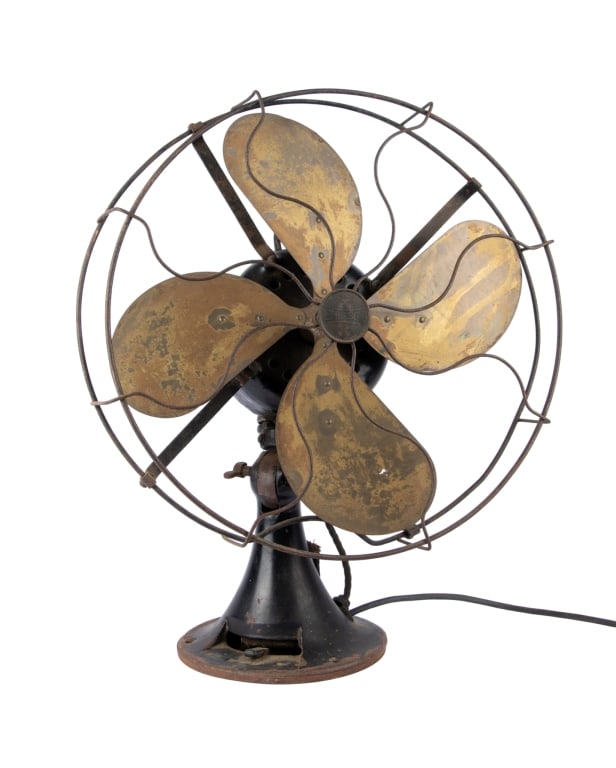 VINTAGE EMERSON ELECTRIC TABLE FAN: Vintage Emerson electric table fan. Approximate dimensions: h. 21", w. 17", d. 7" Disclaimer: Participating bidders must have a credit card on file with LiveAuctioneers in order for their bidding regi