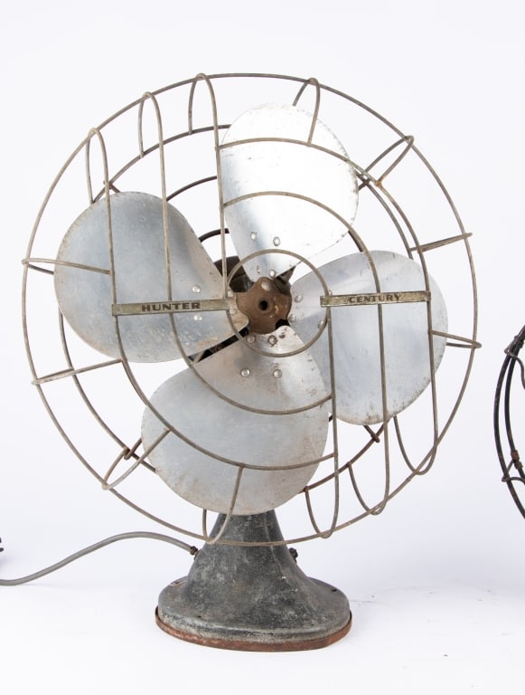 TWO VINTAGE ELECTRIC TABLE FANS - 2