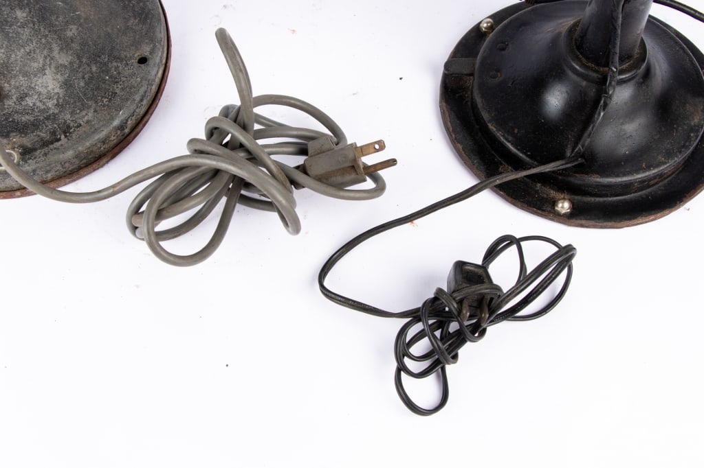 TWO VINTAGE ELECTRIC TABLE FANS - 8