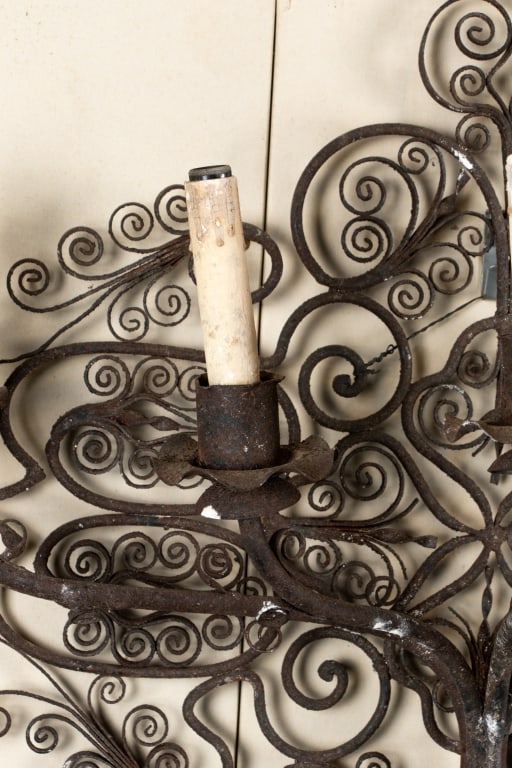 20TH CENTURY ITALIAN BOW BACK GOLD PAINTED SCONCE - 8