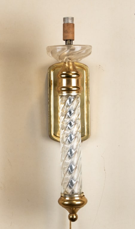 PAIR OF HOLLYWOOD REGENCY WALL LIGHT FIXTURES - 2