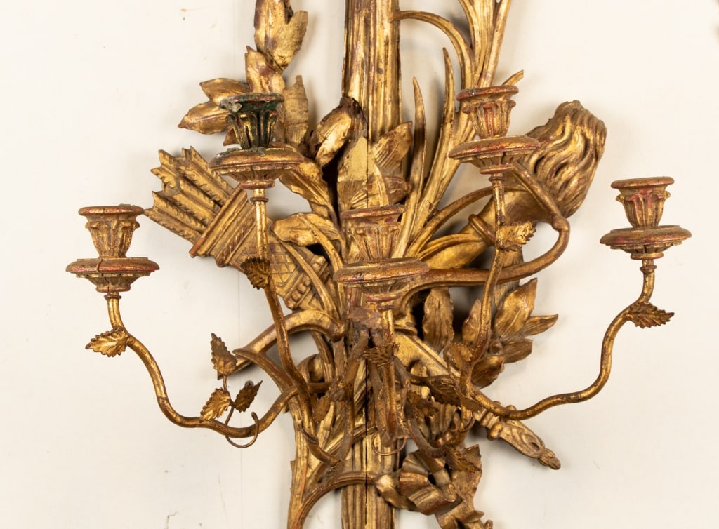 20TH CENTURY FRENCH GILT WOOD WALL SCONCE - 3