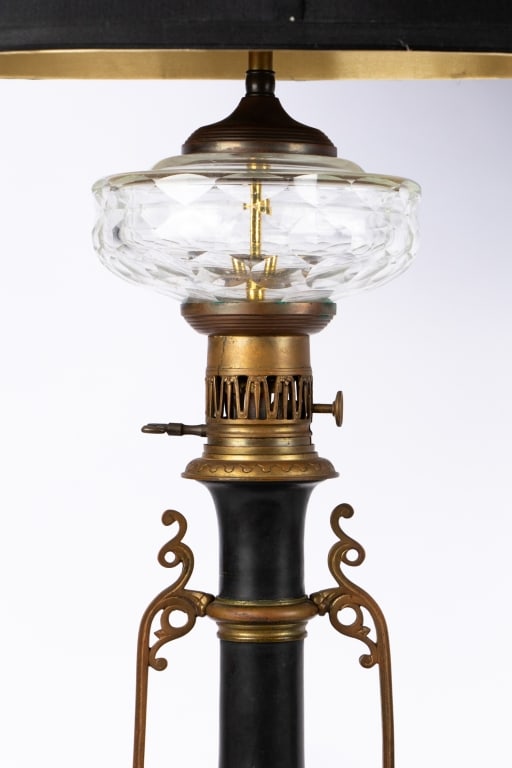 PAIR OF FIGURAL ELECTRIFIED OIL LAMPS - 5