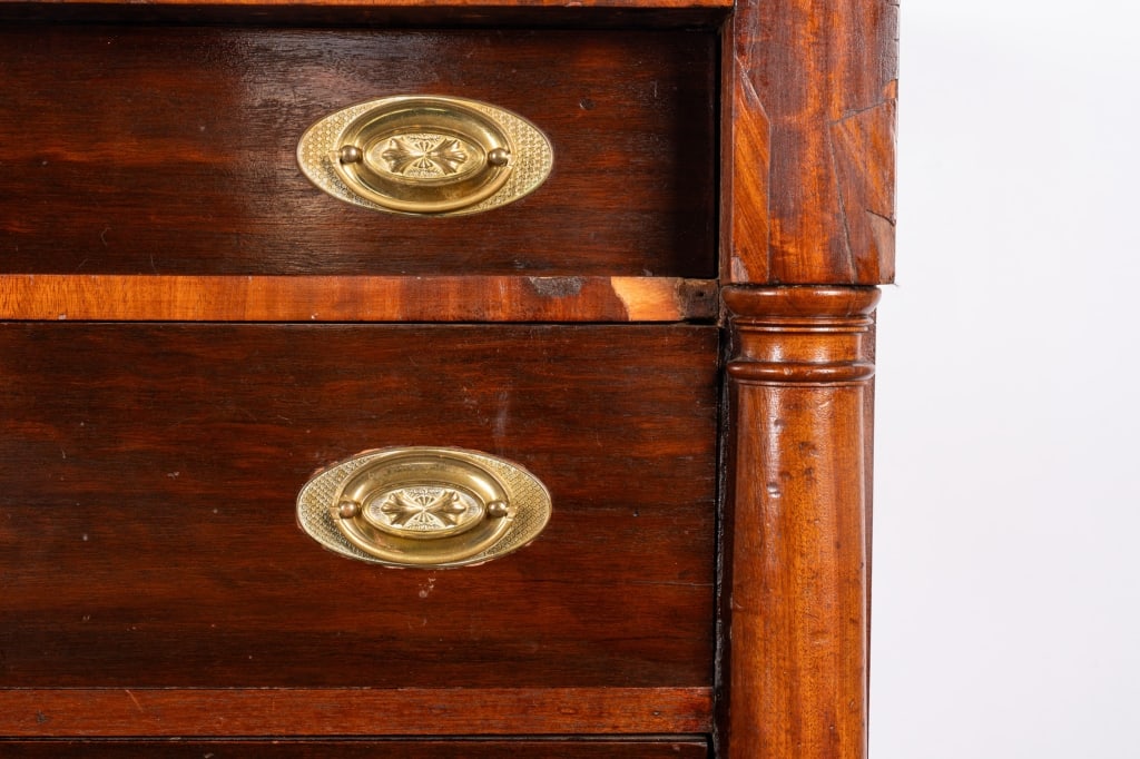 19TH C. MAHOGANY CHEST OF DRAWERS - 4