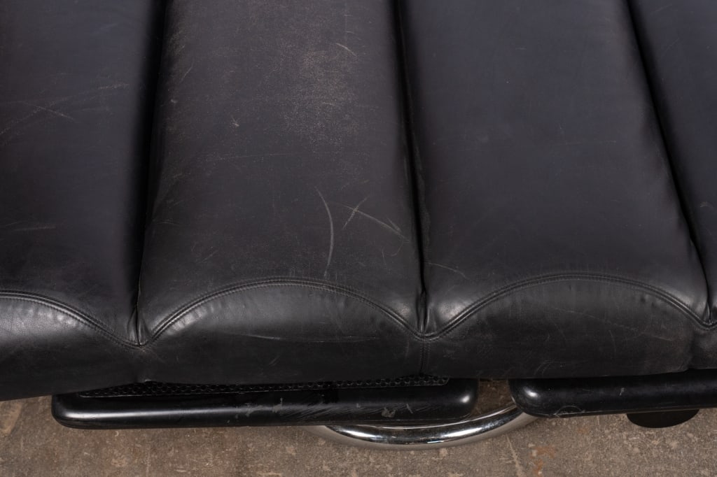 MODERN QUOTA LEATHER CHAISE LOUNGE - 3