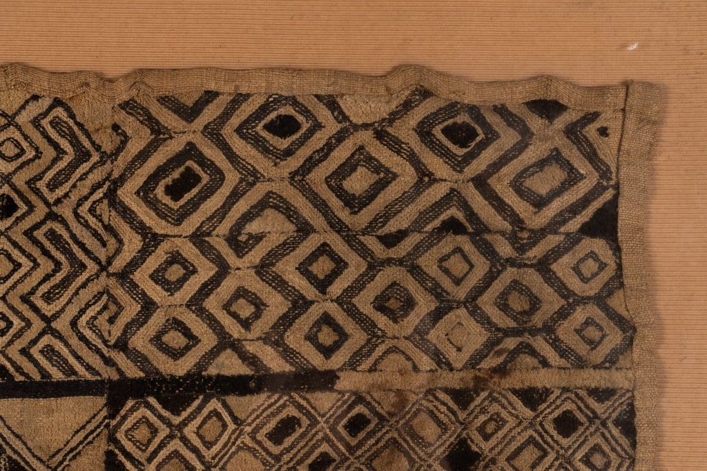 FRAMED AFRICAN KUBA TEXTILE - 6