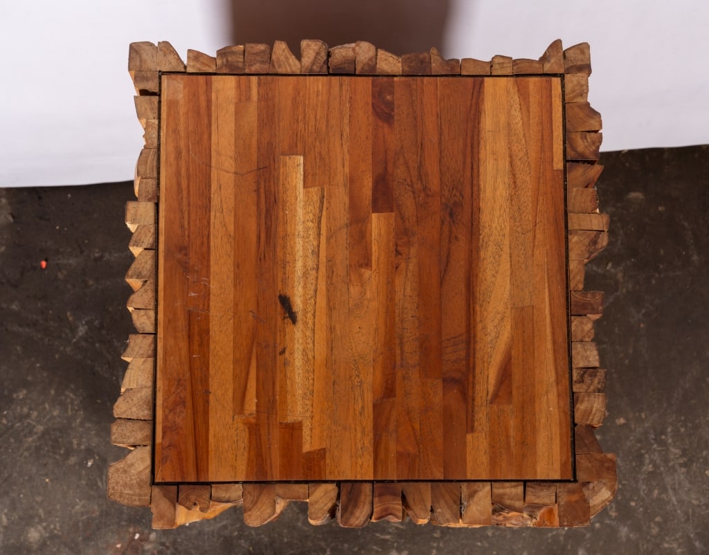 RUSTIC WOOD PEDESTAL - 4