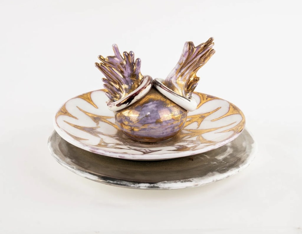 ITALIAN MID CENTURY MODERN PORCELAIN CENTERPIECE - 2
