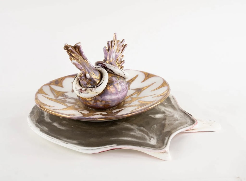 ITALIAN MID CENTURY MODERN PORCELAIN CENTERPIECE - 3