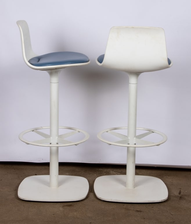 PAIR OF MID CENTURY ENEA LOTTUS BAR STOOLS - 6