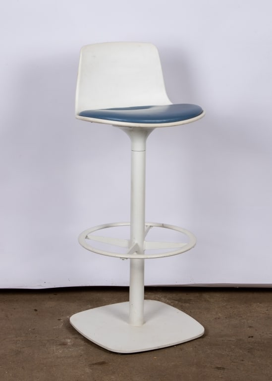 PAIR OF MID CENTURY ENEA LOTTUS BAR STOOLS - 8
