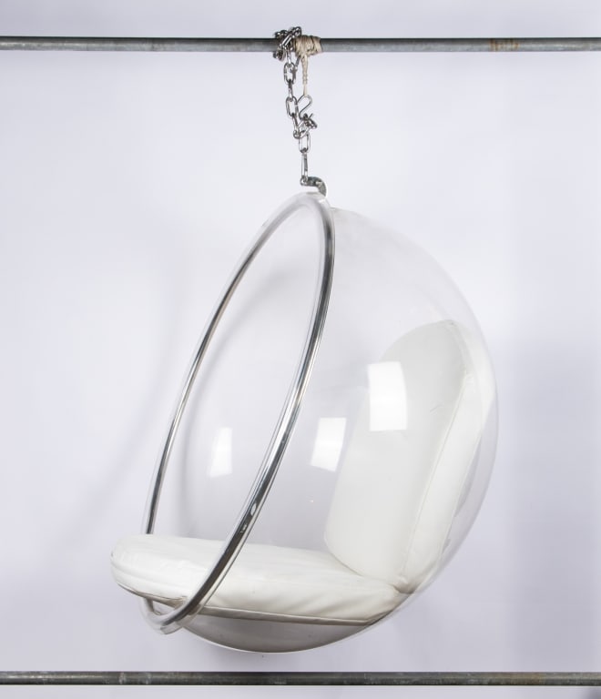 EERO AARNIO STYLE ACRYLIC HANGING BUBBLE CHAIR - 3