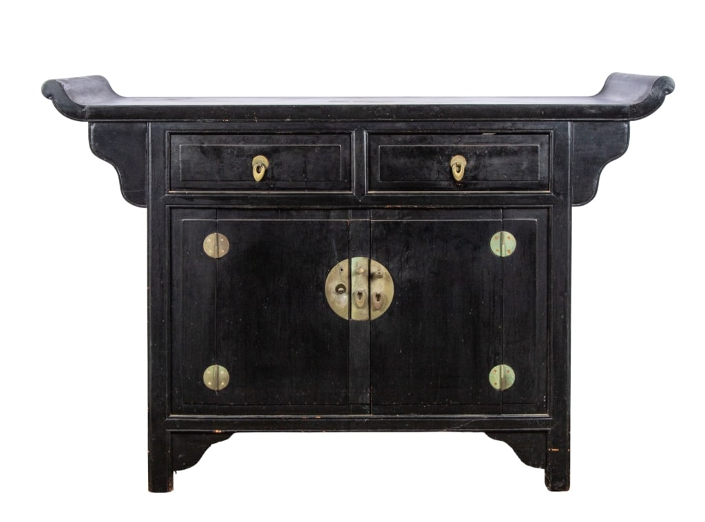 CHINESE BLACK LACQUER ALTAR CONSOLE TABLE (1 of 7)