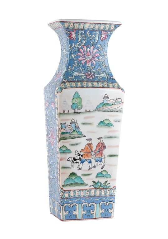 20TH CENTURY CHINESE PORCELAIN VASE: 20th century Chinese porcelain vase. Approximate dimensions: h. 19", w. 6.75", d. 5.75" Disclaimer: Participating bidders must have a credit card on file with LiveAuctioneers in order for their