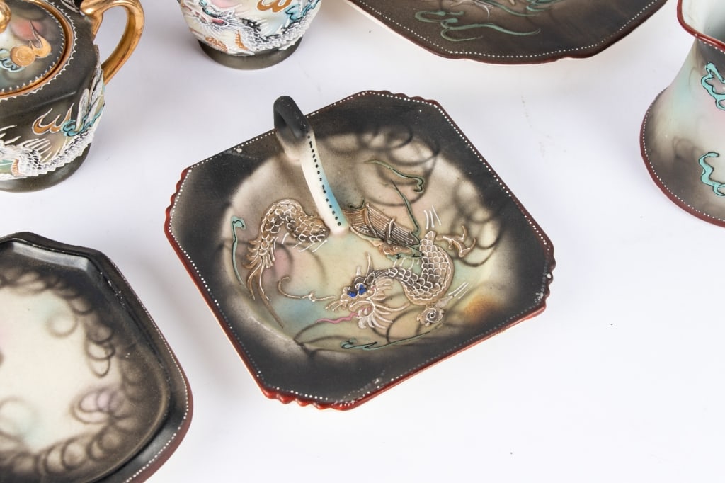 25PC JAPANESE PORCELAIN DESSERT WARE - 5