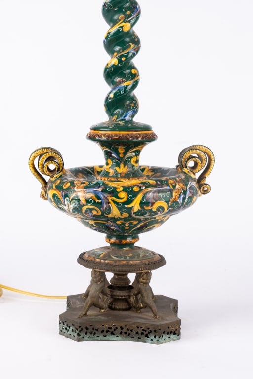 ITALIAN STYLE TABLE LAMP - 2