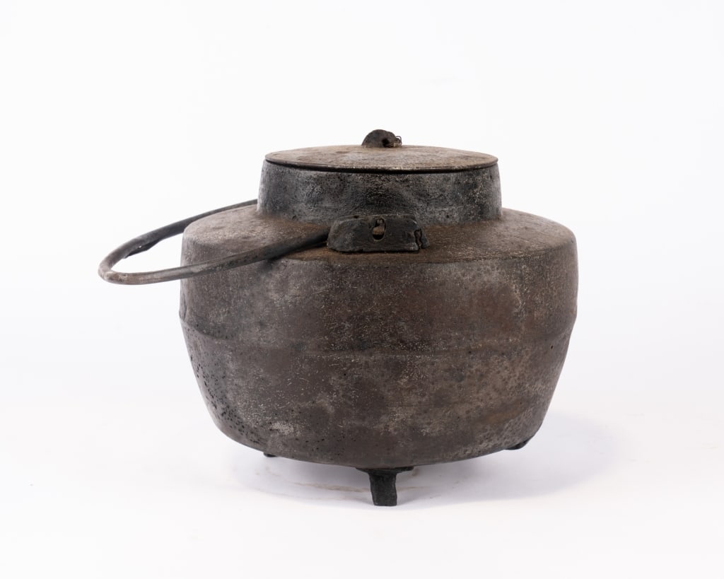 ANTIQUE WATER POT - 2