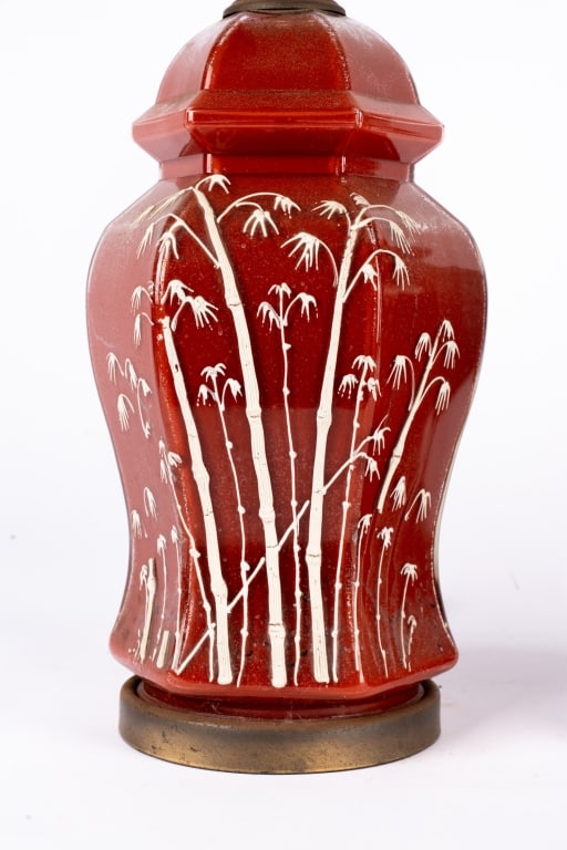 PAIR OF ASIAN INSPIRED MID-CENTURY TABLE LAMPS - 2
