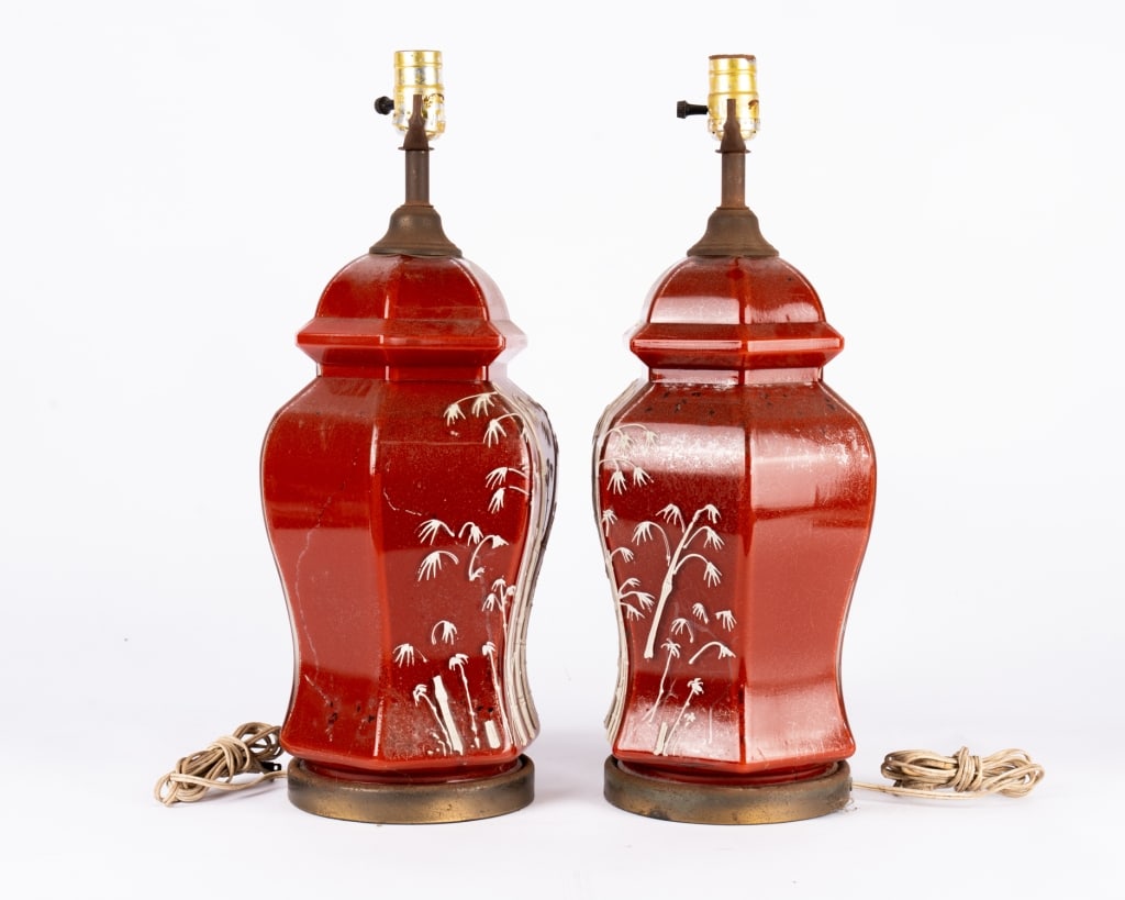 PAIR OF ASIAN INSPIRED MID-CENTURY TABLE LAMPS - 3