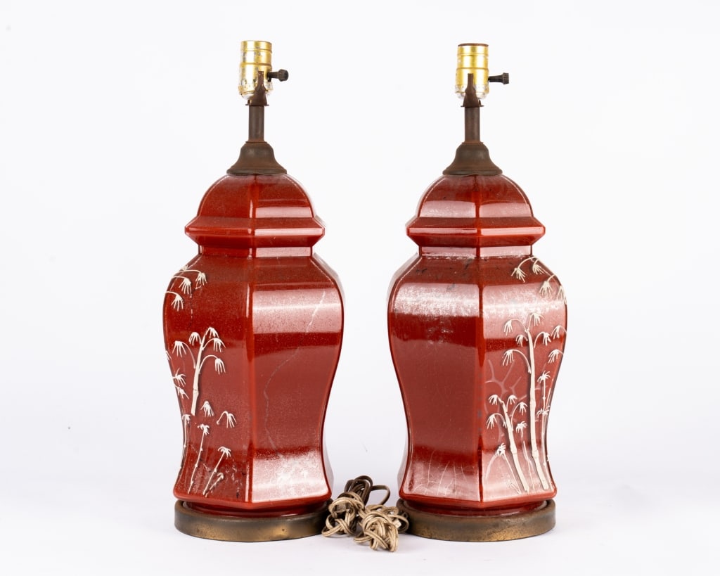 PAIR OF ASIAN INSPIRED MID-CENTURY TABLE LAMPS - 5