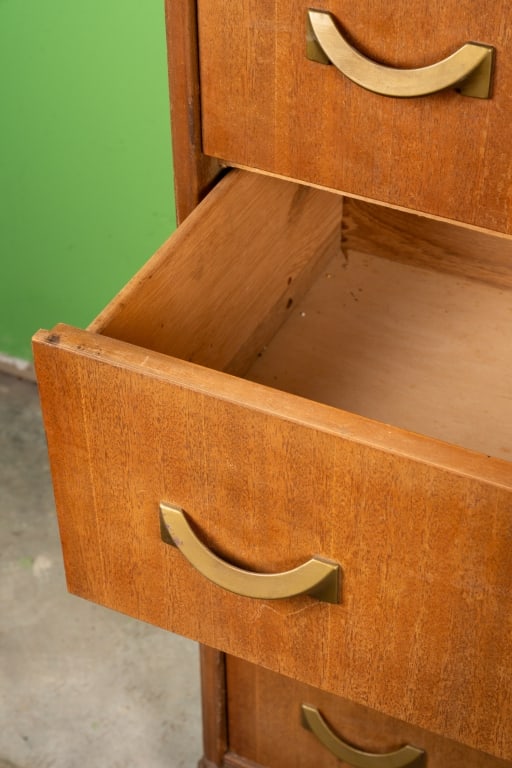 AMERICAN LATE ART DECO WATERFALL DRESSER - 6