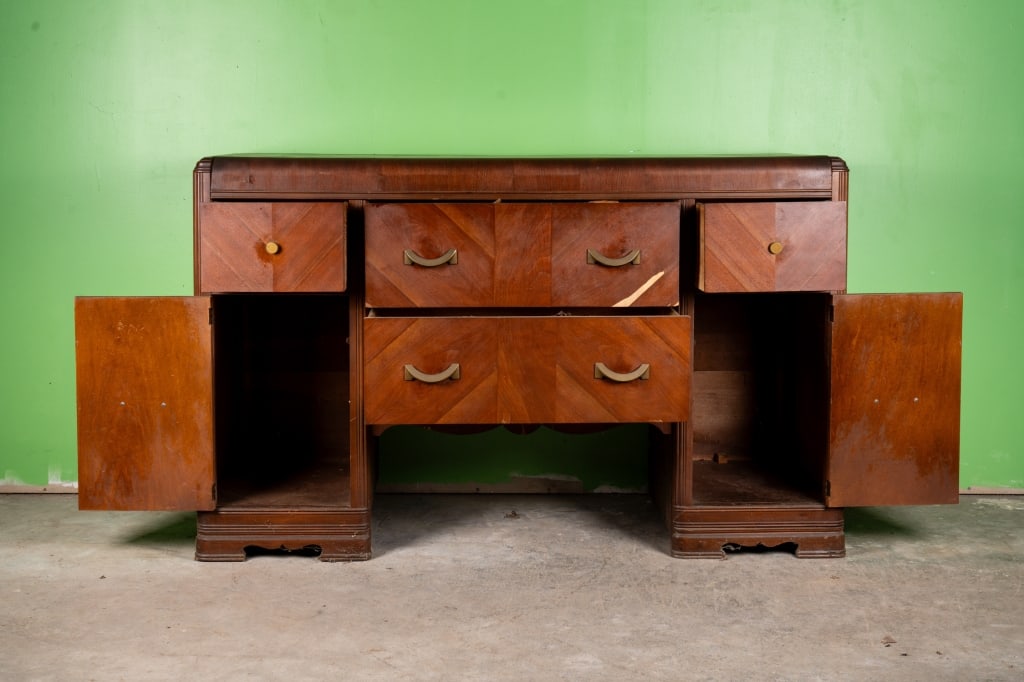 ART DECO 6-DRAWER DRESSER - 2