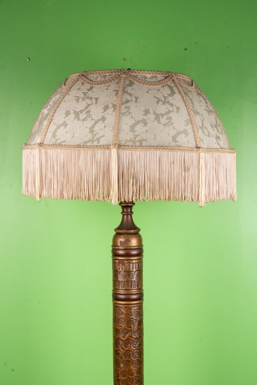 VINTAGE FLOOR LAMP - 2