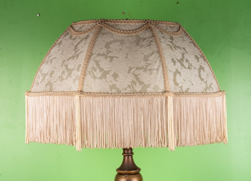 VINTAGE FLOOR LAMP - 8