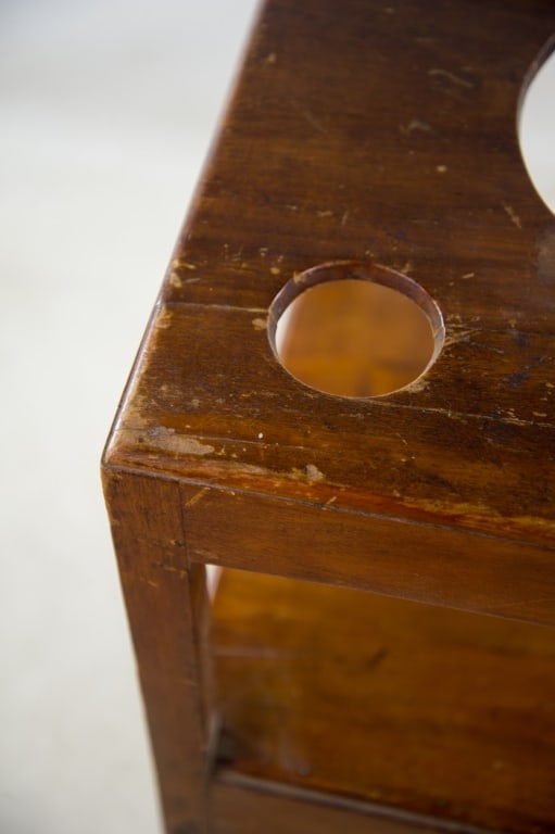 ANTIQUE MAHOGANY BEDSIDE TABLE - 4