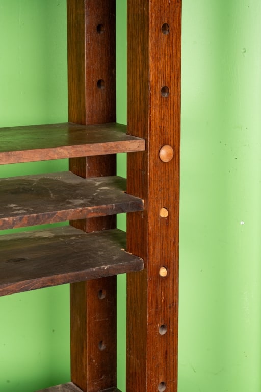 ARTS & CRAFTS OAK CUPBOARD - 7