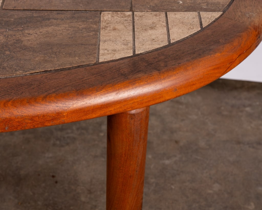 MID-CENTURY TEAK TILE TOP COFFEE TABLE - 5