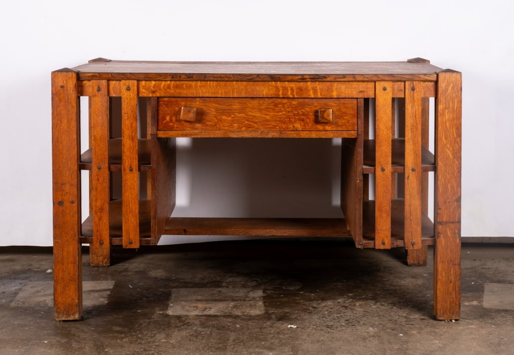 AMERICAN ARTS & CRAFTS WRITING DESK - 2