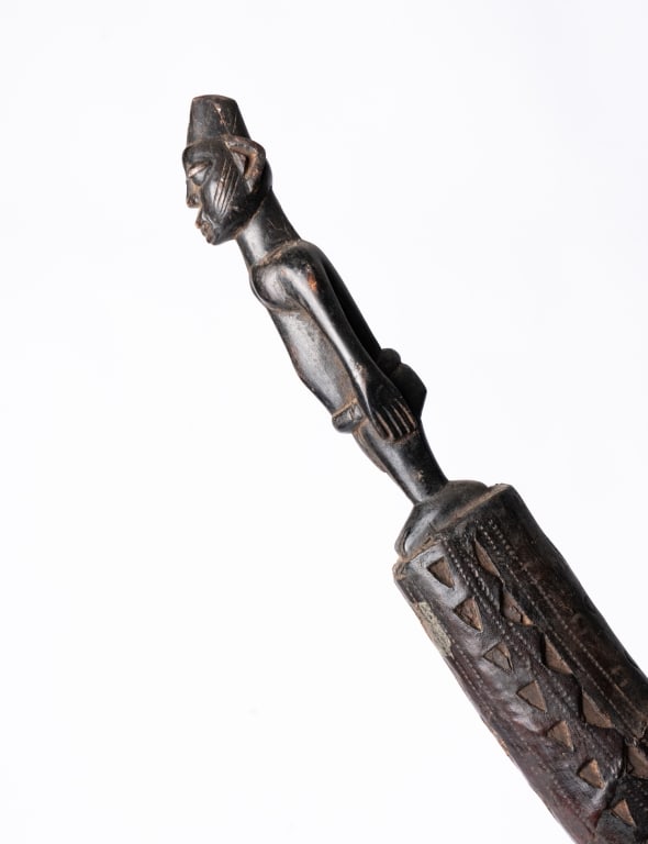 AFRICAN CARVED WOOD SCULPTURE - 2