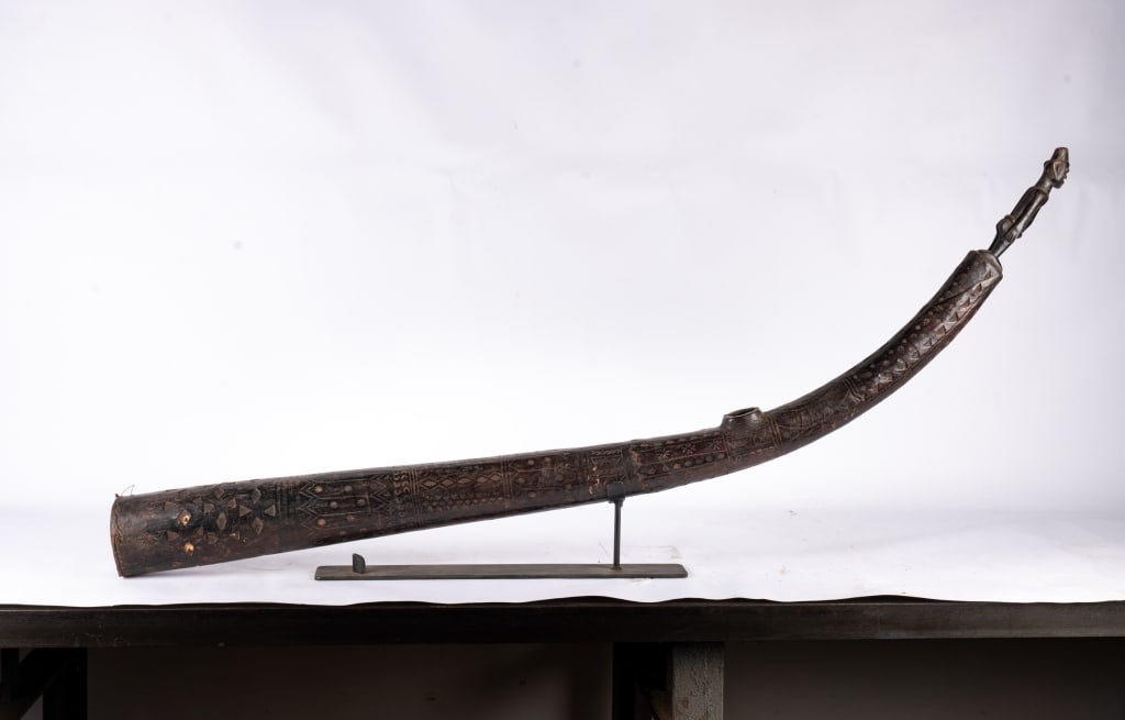 AFRICAN CARVED WOOD SCULPTURE - 5