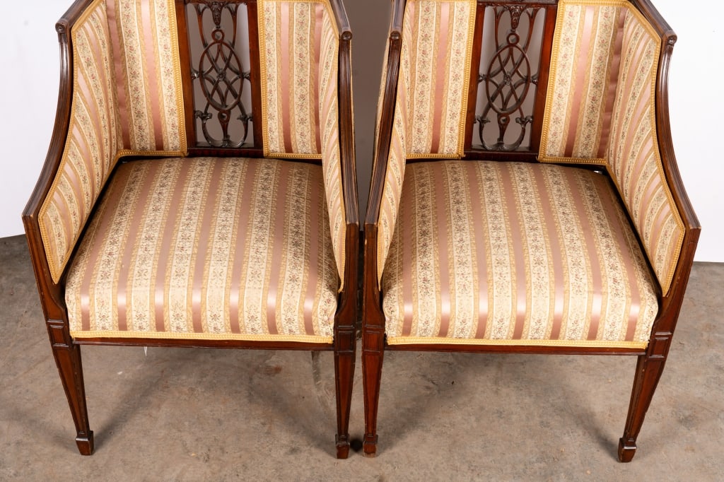 TWO PAIRS OF EDWARDIAN STYLE CARVED CHAIRS - 5